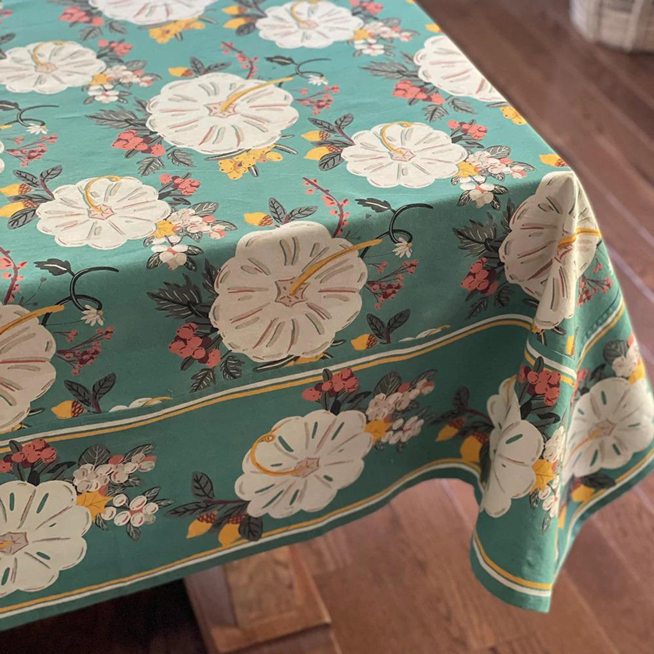 Augusta Tablecloth 60” x 90”